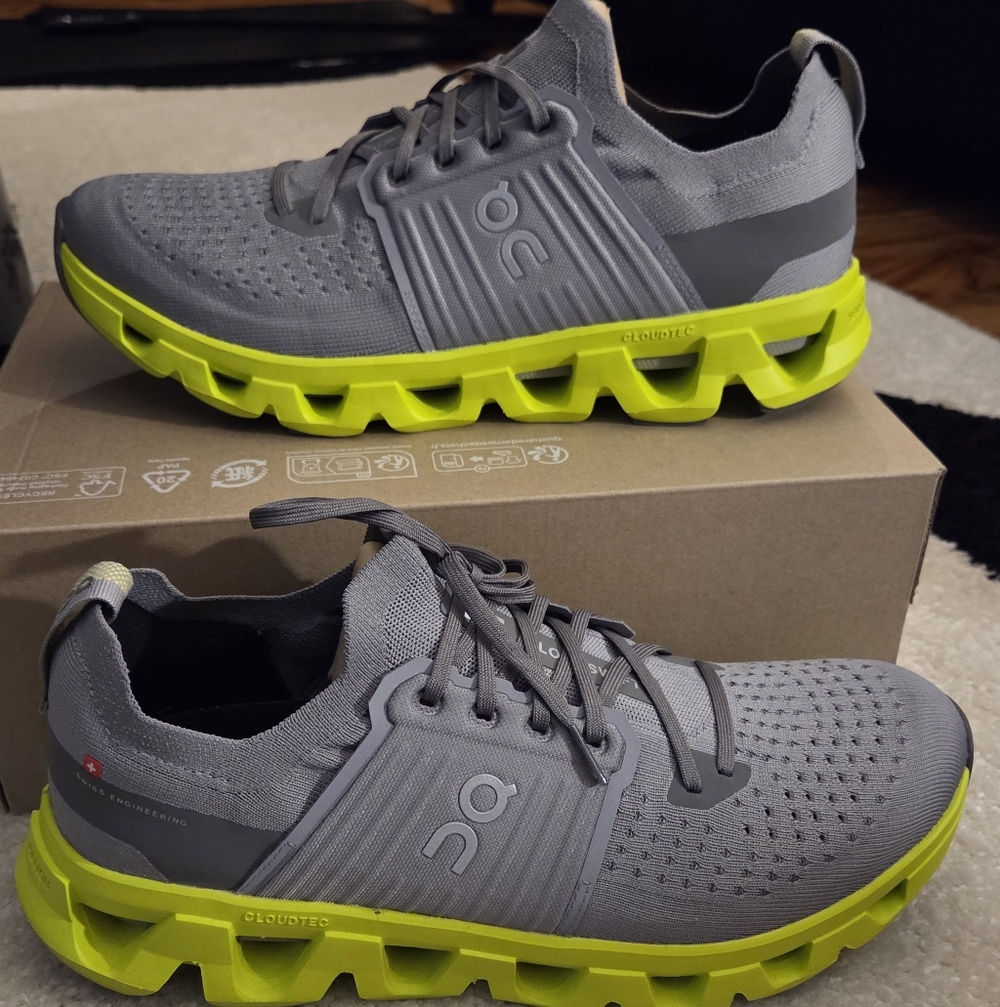 ON CLOUDSWIFT 4 SNEAKER SZ 11.5M